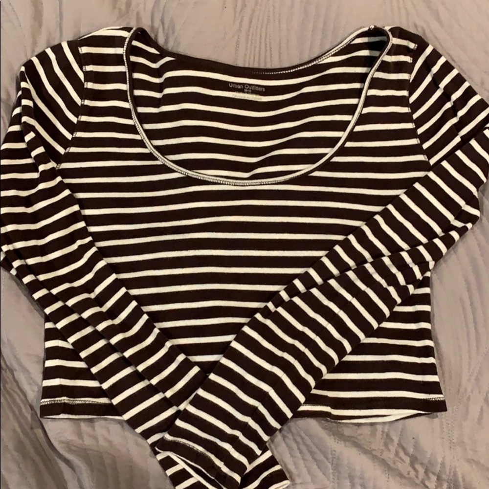 Stripped Long Sleeve Crop Top